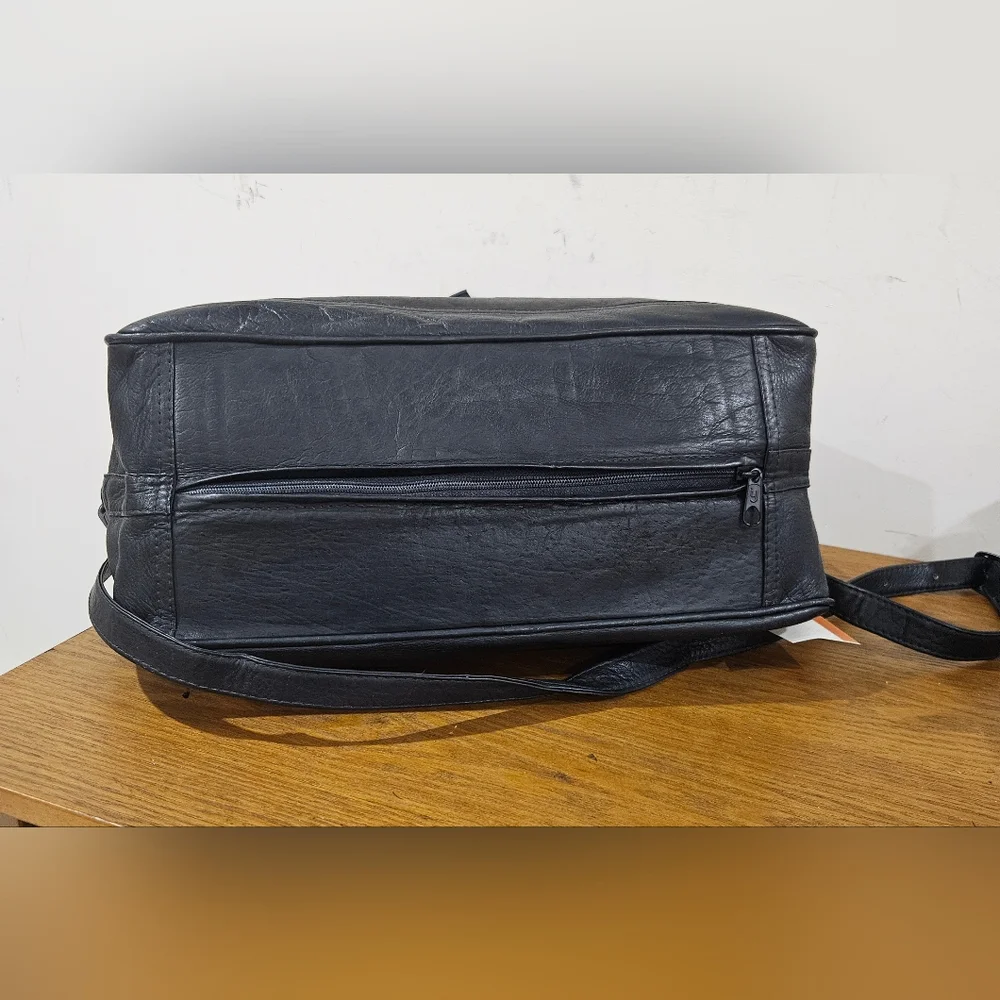 NWT Genuine black leather Briefcase/Laptop